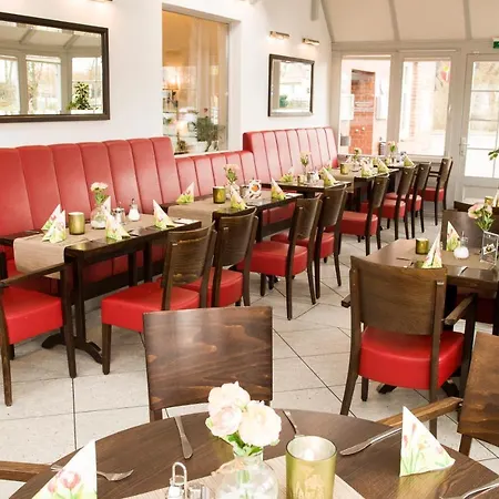 Lindenhaus Scharfe Kurve Rosenow (Mecklenburg-Vorpommern)