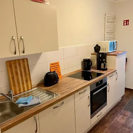 Lindenhaus Scharfe Kurve Otel Rosenow (Mecklenburg-Vorpommern)