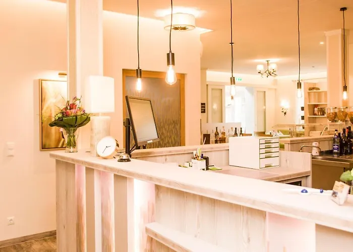 Lindenhaus Scharfe Kurve * Rosenow