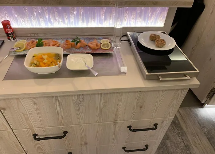 Lindenhaus Scharfe Kurve ホテル Rosenow