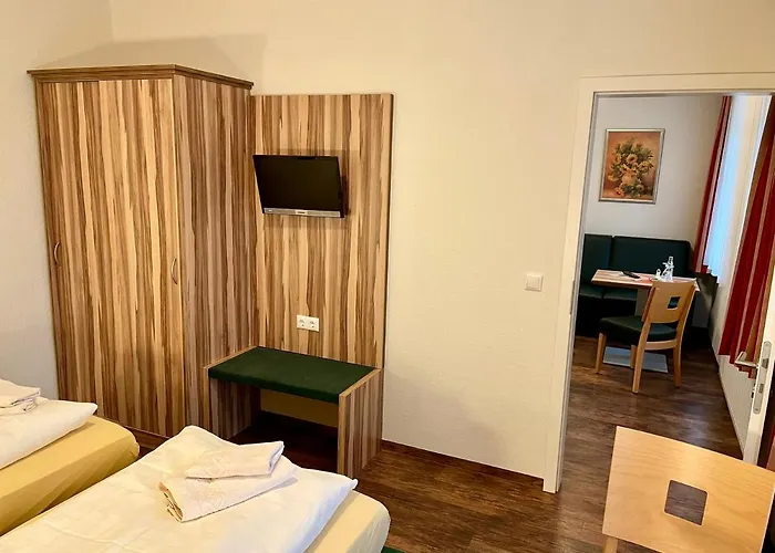 ホテル Lindenhaus Scharfe Kurve Rosenow