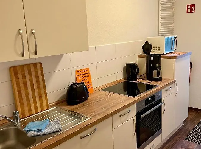 Lindenhaus Scharfe Kurve ホテル Rosenow